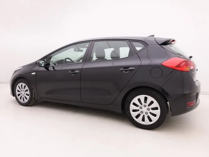 Kia Ceed 1.0 T-GDi 100 Navi Edition Image 3